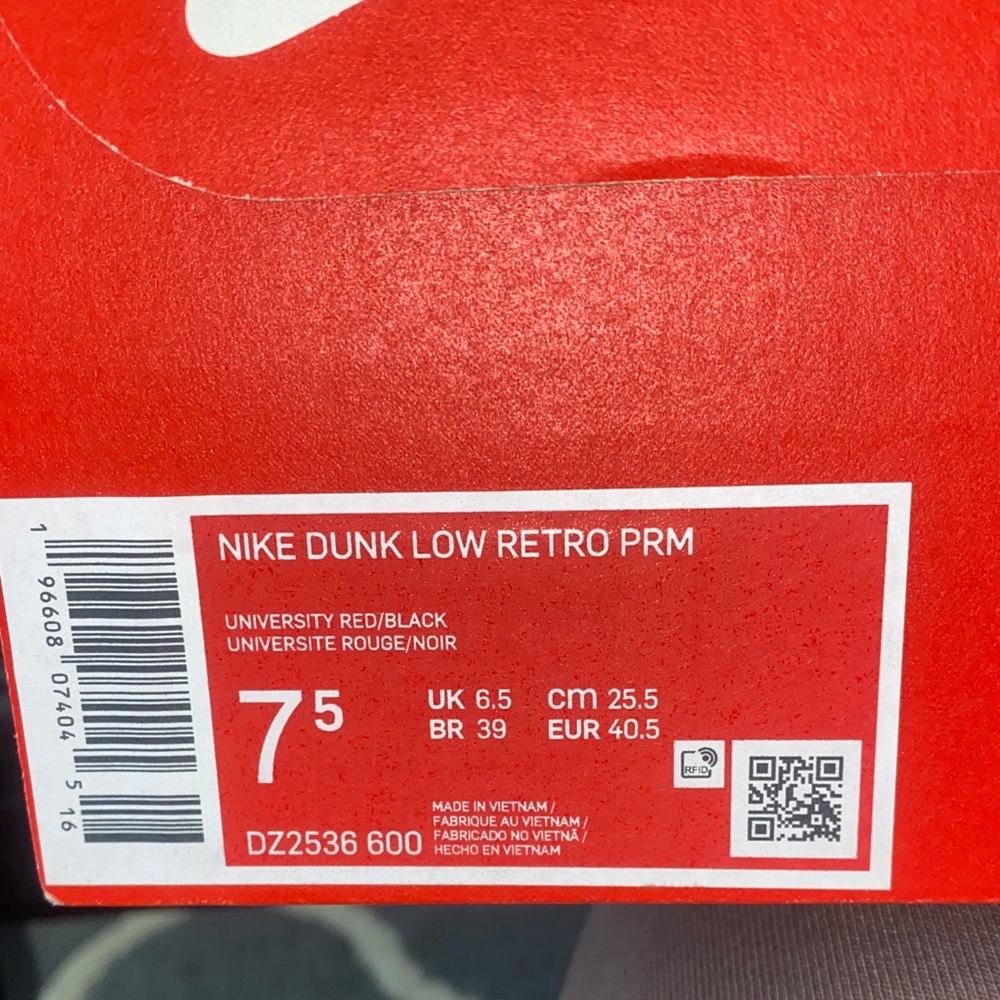 Nike Dunk Low Retro PRM in Red and Black